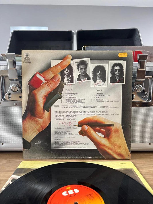 Vinyle Trust