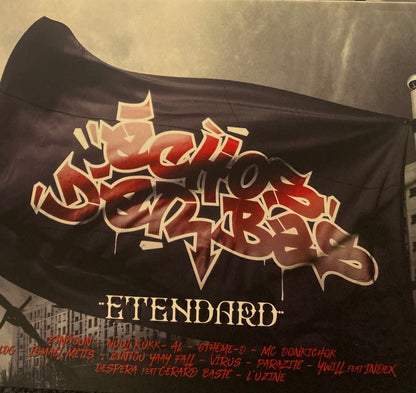 Étendard - Echos d'en bas