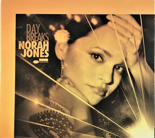 Norah Jones - Day Breaks