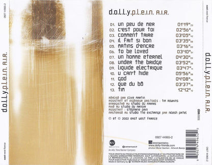 D.O.L.L.Y - P.L.E.I.N. A.I.R.
