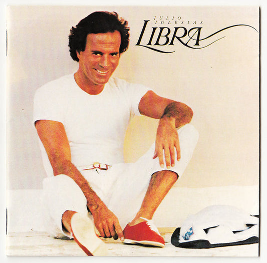 Julio Iglesias Libra