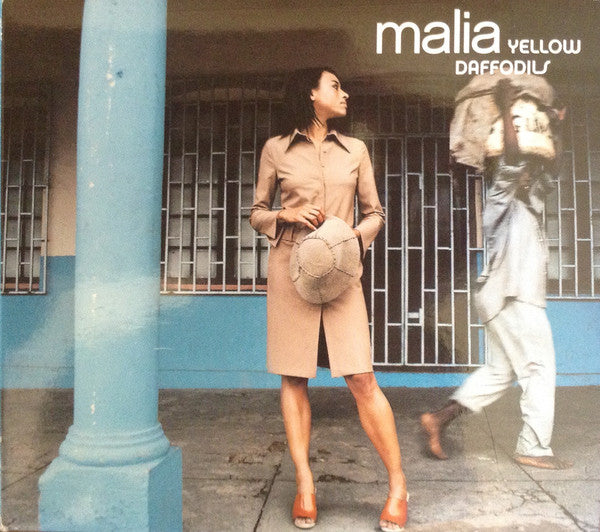 Malia – Yellow Daffodils